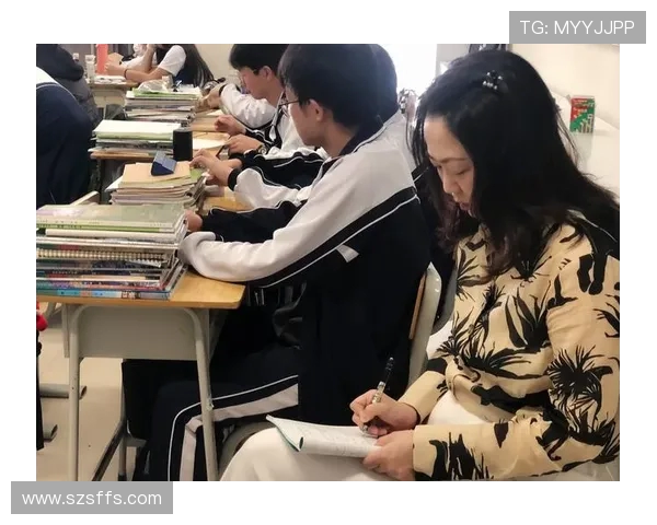 杭州飞盘队盯防策略分析与比赛表现的得失探讨 杭州飞盘队盯防策略分析与比赛表现的得失探讨