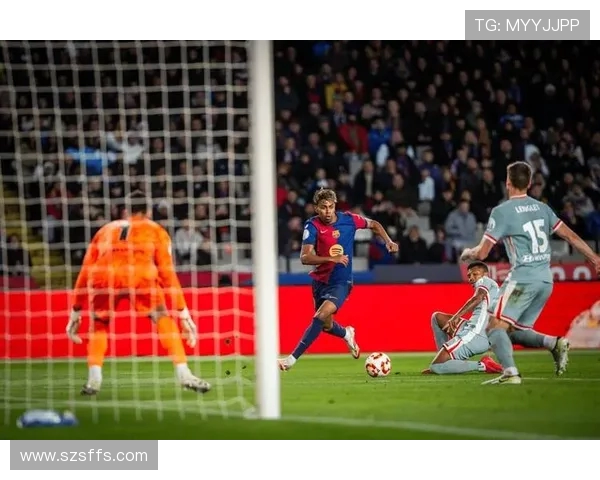 巴尔德斯与马里亚加的精彩对决揭示足球战术的博弈与魅力 巴尔德斯与马里亚加的精彩对决揭示足球战术的博弈与魅力